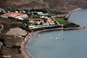 Εκδρομές στη Λήμνο με βάση την Μύρινα