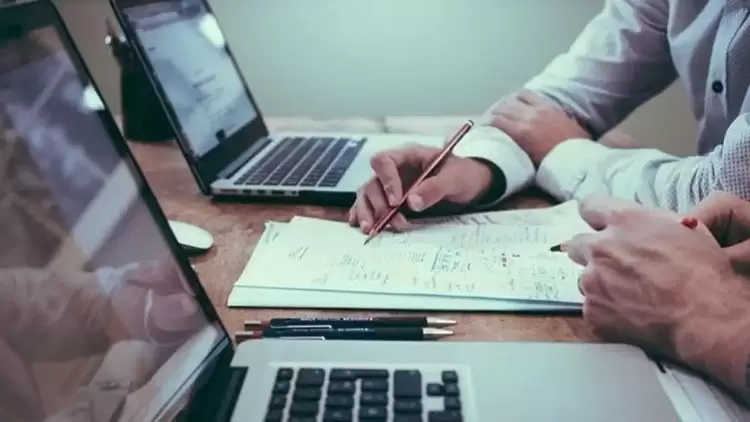 Ενίσχυση 145 εκατ. ευρώ από το Ταμείο Ανάκαμψης για επενδύσεις μικρομεσαίων επιχειρήσεων