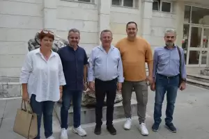 Ο Γιάννης Ντούμος περιόδευσε σε επιχειρήσεις εστίασης