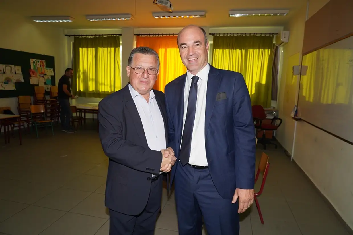 Ο Γιάννης Ντούμος περιόδευσε στα εκλογικά τμήματα Κατερίνης Ο Γιάννης Ντούμος περιόδευσε στα εκλογικά τμήματα Κατερίνης