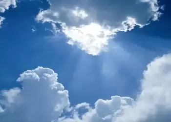 Ο Καιρός στην Κατερίνη και την Πιερία σήμερα, Τρίτη 24/10: Αραιές νεφώσεις παροδικά πυκνότερες