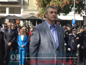 Κατερίνη: 28η Οκτωβρίου – Κατάθεση Στεφάνων για την Εθνική Επέτειο στην Πλατεία Ελευθερίας