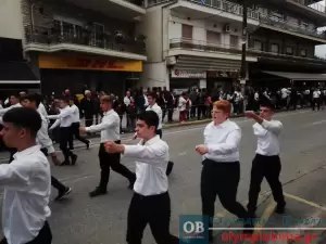 Κατερίνη – Ζωντανά η παρέλαση για την 111η  Επέτειο από την απελευθέρωση της πόλης (φωτορεπορτάζ – συνεχής ενημέρωση)