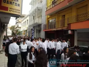 Κατερίνη – Ζωντανά η παρέλαση για την 111η  Επέτειο από την απελευθέρωση της πόλης (φωτορεπορτάζ)