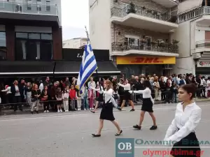 Κατερίνη – Ζωντανά η παρέλαση για την 111η  Επέτειο από την απελευθέρωση της πόλης (φωτορεπορτάζ – συνεχής ενημέρωση)