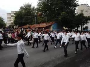 Κατερίνη – Ζωντανά η παρέλαση για την 111η  Επέτειο από την απελευθέρωση της πόλης (φωτορεπορτάζ)