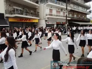 Κατερίνη – Ζωντανά η παρέλαση για την 111η  Επέτειο από την απελευθέρωση της πόλης (φωτορεπορτάζ – συνεχής ενημέρωση)