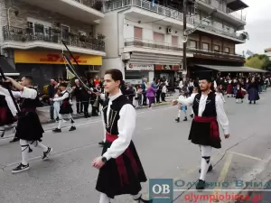 Κατερίνη – Ζωντανά η παρέλαση για την 111η  Επέτειο από την απελευθέρωση της πόλης (φωτορεπορτάζ – συνεχής ενημέρωση)