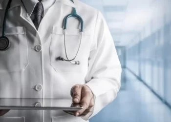 Κυριάκος Μητσοτάκης: Έρχονται προσλήψεις 6.500 γιατρών και νοσηλευτών