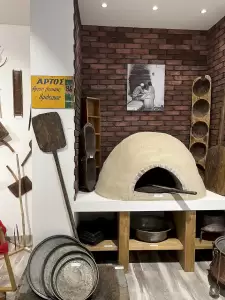 Η Μουσειακή Έκθεση Παραδοσιακών Επαγγελμάτων στο χώρο του Επιμελητηρίου Πιερίας.