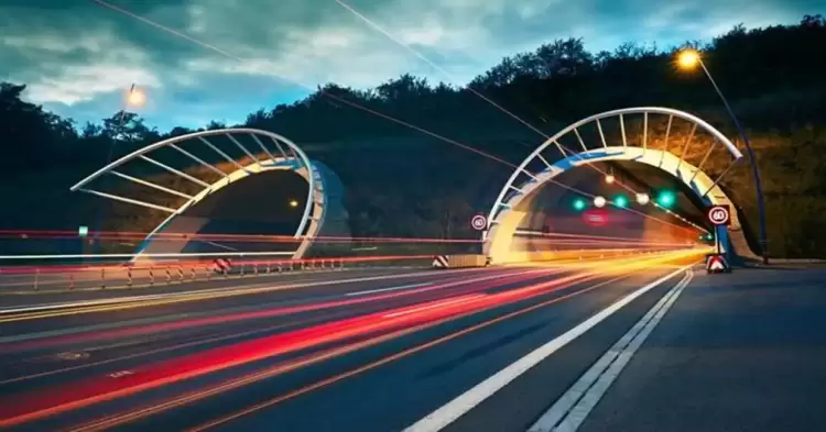 Πιερία: Κυκλοφοριακές ρυθμίσεις λόγω εκτέλεσης εργασιών αναβάθμισης φωτισμού της σήραγγας Τ3 (σήραγγα Πλαταμώνα)