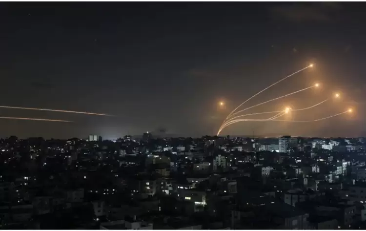 Πόλεμος στη Μέση Ανατολή: Από ώρα σε ώρα μπαίνει το Ισραήλ στη Γάζα – Τρόμος για γενική ανάφλεξη