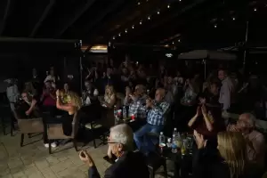 Πολυπληθείς συγκεντρώσεις του Γιάννη Ντούμου στις συνοικίες Εθνικού Σταδίου και Σ.Σταθμού Πολυπληθείς συγκεντρώσεις του Γιάννη Ντούμου στις συνοικίες Εθνικού Σταδίου και Σ.Σταθμού