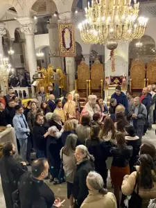 Προεόρτια αρχιερατική αγρυπνία  στον Άγιο Δημήτριο Θεσσαλονίκης με τη συμμετοχή νέων 