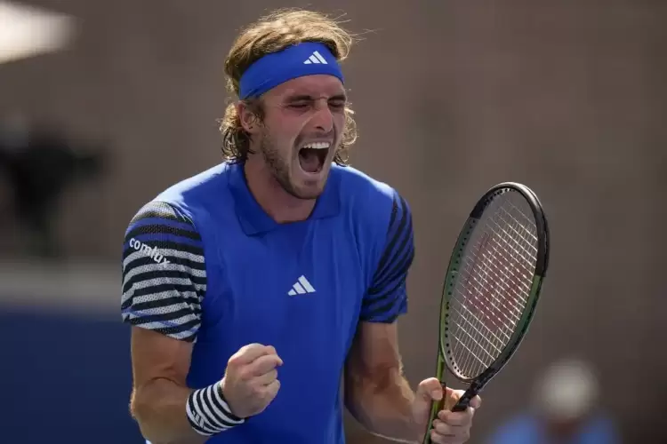 Σανγκάη: Ανατροπή και νίκη για τον Τσιτσιπά και τον Χάας στο διπλό