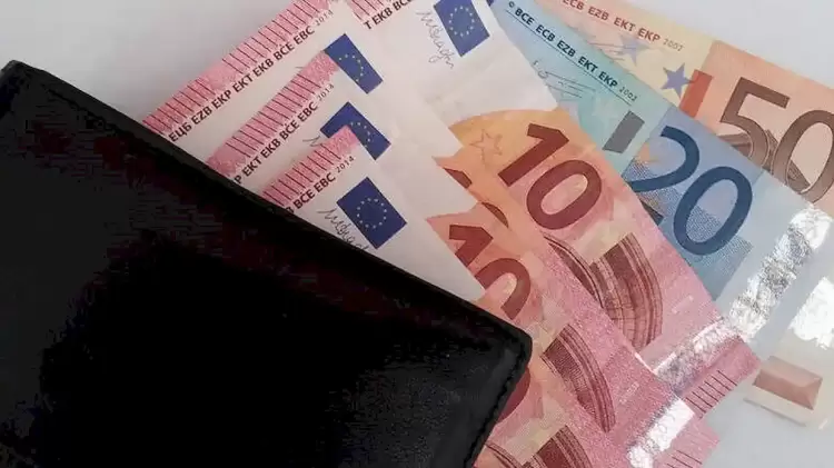 Στο «μικροσκόπιο» του ΥΠΟΙΚ οι ελεύθεροι επαγγελματίες που δηλώνουν χαμηλά εισοδήματα