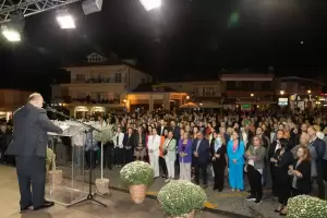 ΣΥΝΘΕΣΗ: Πρωτοφανής συγκέντρωση στο Λιτόχωρο ΣΥΝΘΕΣΗ: Πρωτοφανής συγκέντρωση στο Λιτόχωρο