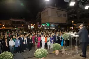 ΣΥΝΘΕΣΗ: Πρωτοφανής συγκέντρωση στο Λιτόχωρο ΣΥΝΘΕΣΗ: Πρωτοφανής συγκέντρωση στο Λιτόχωρο