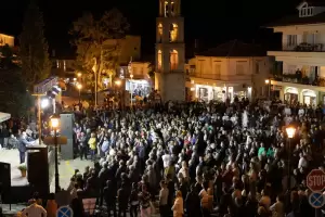 ΣΥΝΘΕΣΗ: Πρωτοφανής συγκέντρωση στο Λιτόχωρο ΣΥΝΘΕΣΗ: Πρωτοφανής συγκέντρωση στο Λιτόχωρο