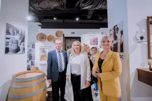 Τα Εγκαίνια της Μόνιμης Μουσειακής Έκθεσης Παραδοσιακών Επαγγελμάτων από το Επιμελητήριο Πιερίας Τα Εγκαίνια της Μόνιμης Μουσειακής Έκθεσης Παραδοσιακών Επαγγελμάτων από το Επιμελητήριο Πιερίας