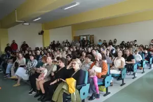 Το 15ο Δημοτικό Σχολείο Κατερίνης σε κλίμα συγκίνησης τίμησε την 83η επέτειο του ΟΧΙ