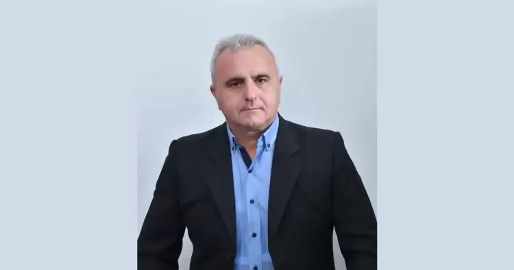 «Εργατικότητα! Δυναμικότητα! Αξιοπιστία!» είναι οι αρχές που διέπουν την πορεία του Κωνσταντίνου Μαλάμη «Εργατικότητα! Δυναμικότητα! Αξιοπιστία!» είναι οι αρχές που διέπουν την πορεία του Κωνσταντίνου Μαλάμη