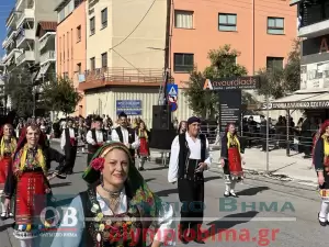 Ζωντανά από την Κατερίνη: Η μαθητική παρέλαση για την 28η Οκτωβρίου (εικόνες και βίντεο)