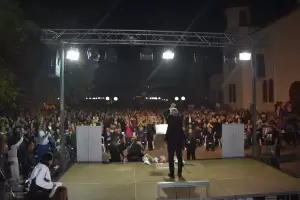 Ανεπανάληπτη η συγκέντρωση του Πέτρου Κιάφα στην Καρίτσα