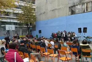 15ο Δημοτικό Σχολείο Κατερίνης: Γιόρτασε την πεντηκοστή επέτειο της εξέγερσης του Πολυτεχνείου