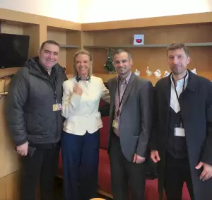 H Ένωση Συντακτών Επαρχιακού Τύπου στο Ευρωπαϊκό Κοινοβούλιο