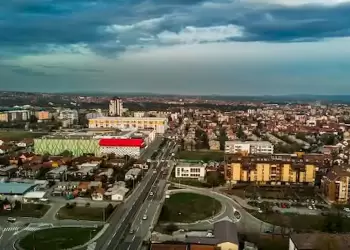 H Κατερίνη θα τιμηθεί ως αγαπημένος προορισμός των Σέρβων