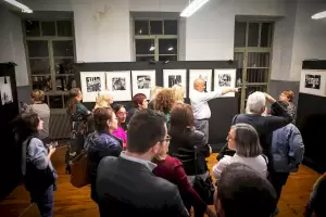 Αικατερίνεια 2023: Αναδρομική έκθεση για τη σπουδαία Ελληνίδα φωτογράφο Nelly’s