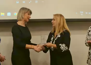 Άννα Μάνη στην Εβδομάδα Γυναικείας Επιχειρηματικότητας: Ανάπτυξη με περισσότερες γυναίκες στην αγορά εργασίας