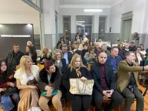 Αστική Σχολή Κατερίνης: Εγκαίνια έκθεσης Φωτογραφίας με τίτλο «Γυναίκα εστί» 