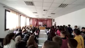 Διασωστική Ομάδα Πιερίας: Ενημέρωση και παρουσίαση Α Βοηθειών στο Γυμνάσιο Κολινδρού