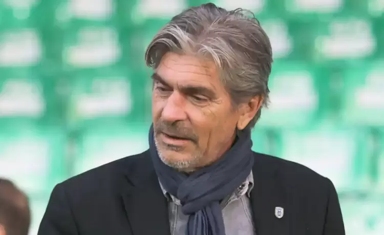 Γιώργος Κωστίκος: Ο ΠΑΟΚ πρέπει να προσέξει να μην χάσει το μυαλό του ο Κωνσταντέλιας – Έχει υψηλές προδιαγραφές ο Τζίμας Γιώργος Κωστίκος: Ο ΠΑΟΚ πρέπει να προσέξει να μην χάσει το μυαλό του ο Κωνσταντέλιας – Έχει υψηλές προδιαγραφές ο Τζίμας