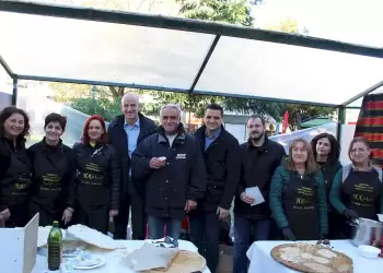 Μαθήματα ποντιακής κουζίνας από τον ποντιακό σύλλογο Νεοκαισάρειας