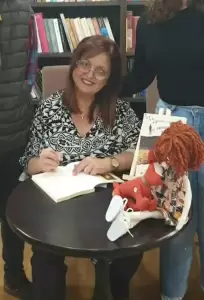 Η παρουσίαση του βιβλίου: Η Ντετέκτιβ Ρόζα. Το ημερολόγιο των μυστικών” Η παρουσίαση του βιβλίου: Η Ντετέκτιβ Ρόζα. Το ημερολόγιο των μυστικών”