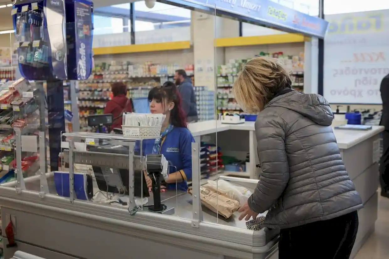 Προσφορές 1+1: Γλιτώνουν τελικά λεφτά οι καταναλωτές στα σούπερ μάρκετ;