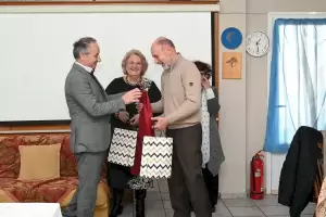 Στον Κολινδρό Πιερίας τιμούν τον Κώστα Χειμωνίδη. Στον Κολινδρό Πιερίας τιμούν τον Κώστα Χειμωνίδη.