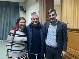 Συνεδρίαση της Ν.Ε. ΠΑΣΟΚ Πιερίας στην Κατερίνη παρουσια του  βουλευτή  β΄ Θεσσαλονίκης Θανάση Γκλαβίνα