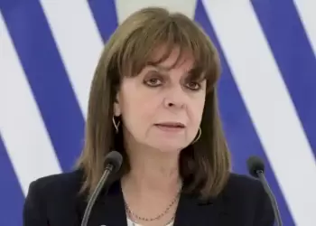 Τηλεφωνική επικοινωνία της ΠτΔ με δωρητές σε Διδυμότειχο και Μεσολόγγι