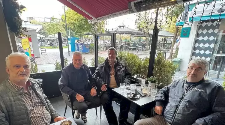 Το ΠΑΣΟΚ φέρνει φτερά…. Το ΠΑΣΟΚ φέρνει φτερά….