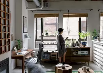 House hacking: Οι νέοι βρήκαν τρόπο να βγάλουν λεφτά και φαίνεται να πιάνει House Hacking: Οι νέοι βρήκαν τρόπο να βγάλουν λεφτά και φαίνεται να πιάνει