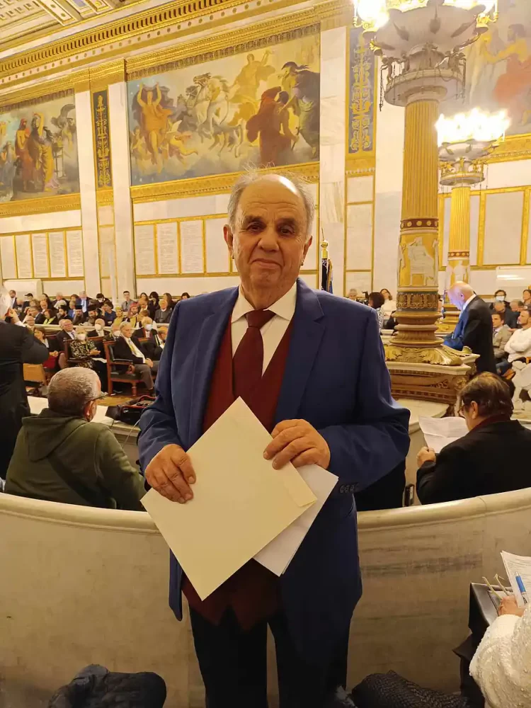 Η Ακαδημία Αθηνών τίμησε τον συγγραφέα και δικηγόρο Δημήτριο Κρήτο