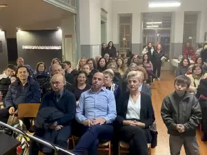 Αστική σχολή Κατερίνης: Παρουσιάστηκε το νέο βιβλίο «Αναμνήσεις» της Νένα Μεϊμάρη 