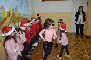 Η Χριστουγεννιάτικη γιορτή στο 15ο Νηπιαγωγείο Κατερίνης