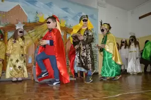 Η Χριστουγεννιάτικη γιορτή στο 15ο Νηπιαγωγείο Κατερίνης