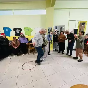 Η Χριστουγεννιάτικη γιορτή από τον Σύλλογο Γονέων - Κηδεμόνων & Φίλων Α.με.Α Ν. Πιερίας - Ευχαριστίες (εικόνες) Η Χριστουγεννιάτικη γιορτή από τον Σύλλογο Γονέων – Κηδεμόνων & Φίλων Α.με.Α Ν. Πιερίας – Ευχαριστίες