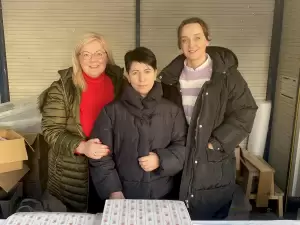 Χριστουγεννιάτικο Bazaar από τη Μέριμνα Παιδιού Κατερίνης Χριστουγεννιάτικο Bazaar από τη Μέριμνα Παιδιού Κατερίνης